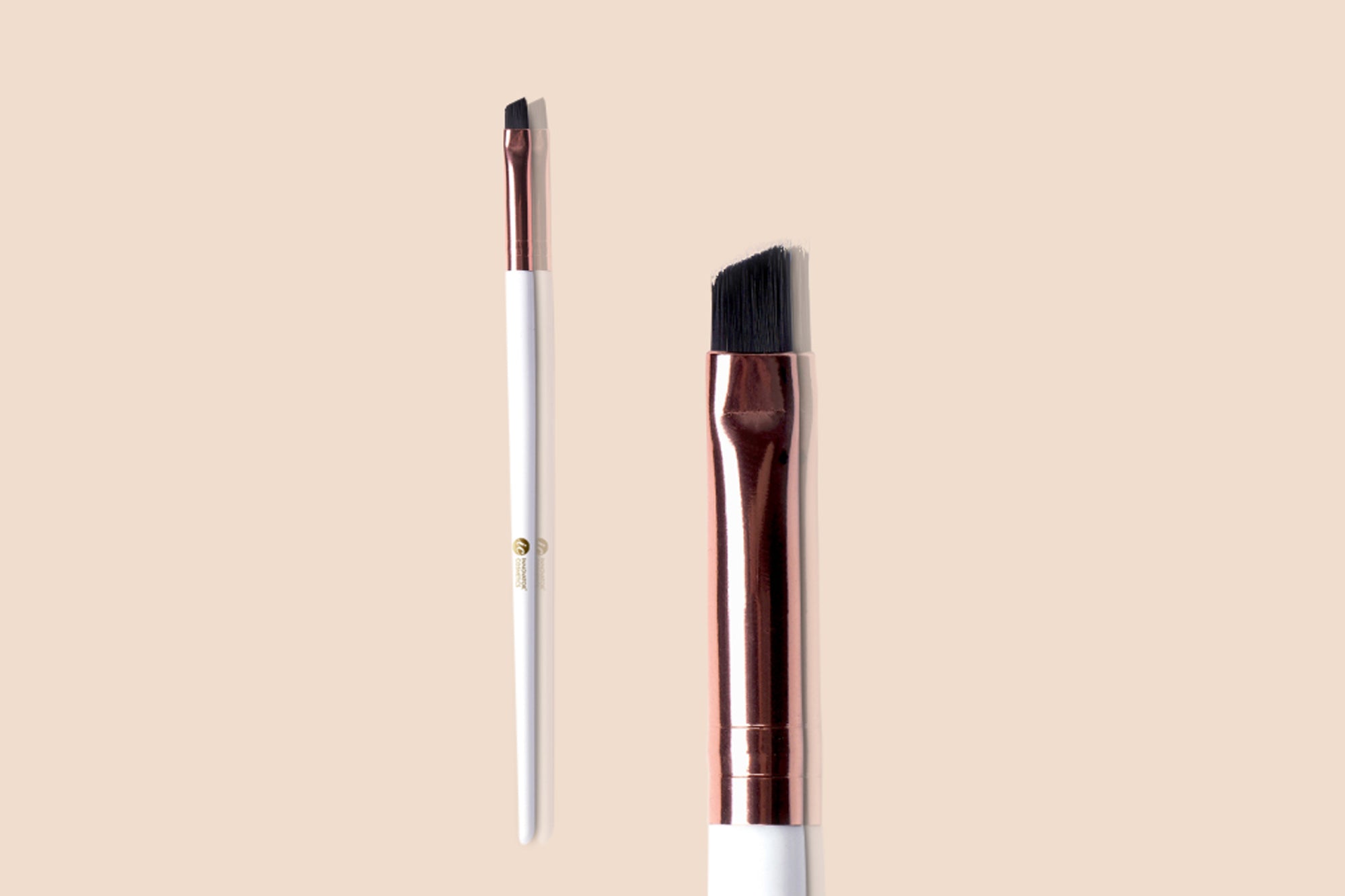 Angled Brush Classic - Innovator Cosmetics